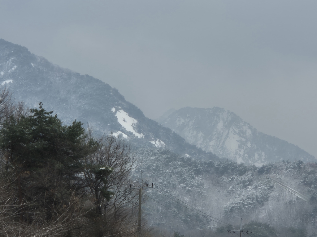 동지 북한산